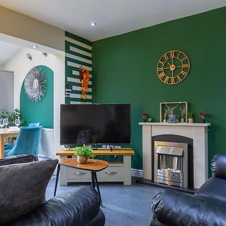 Апартаменты Bathway House - Free Secured Parking And Wifi Ковентри Экстерьер фото